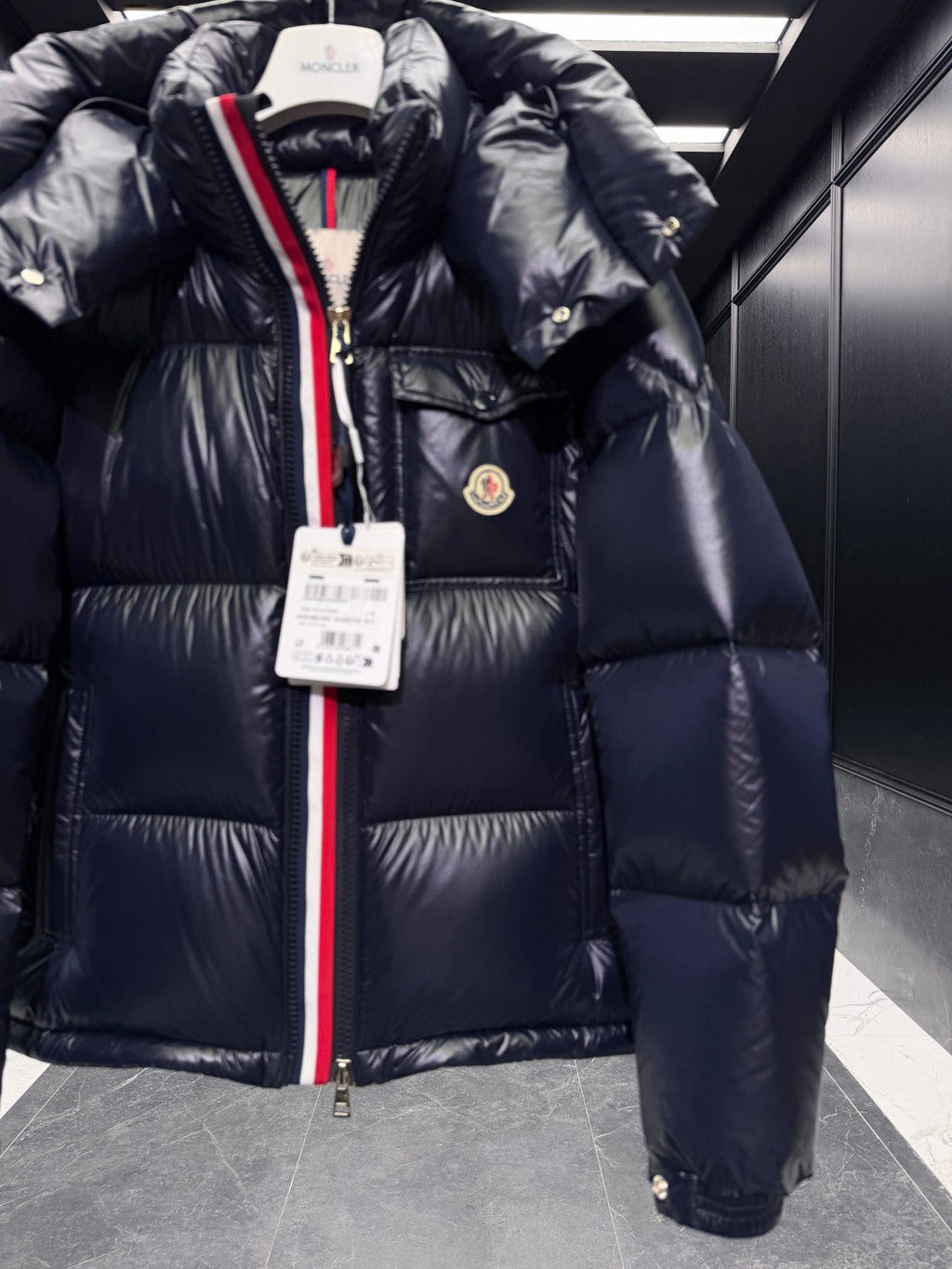 MONCLER JACKET STYLE 186