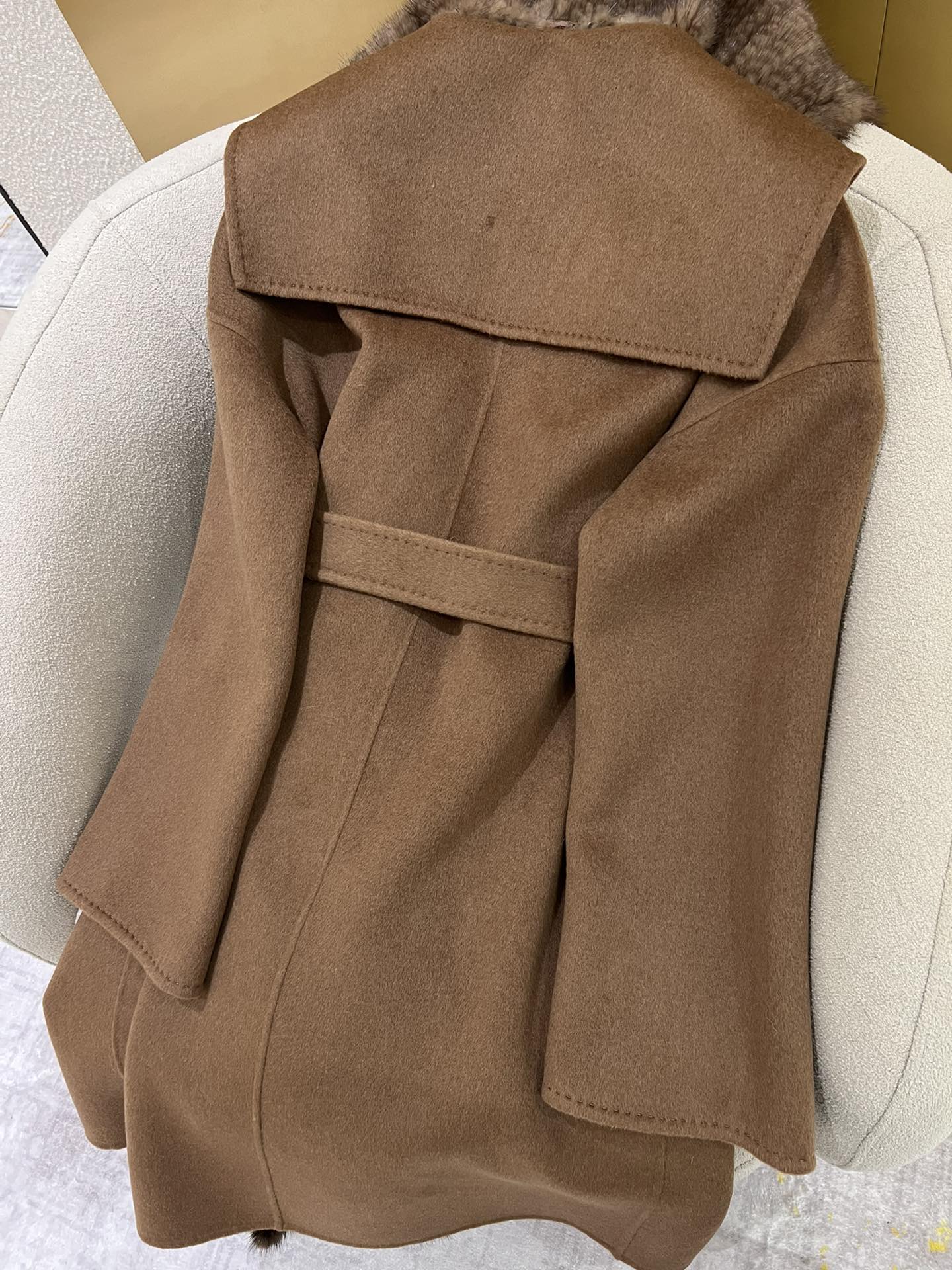 MAX MARA 25S MINK FUR COAT 031